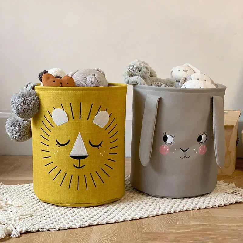 Cesto Dobrável de Lona Infantil Coelho ou Leão