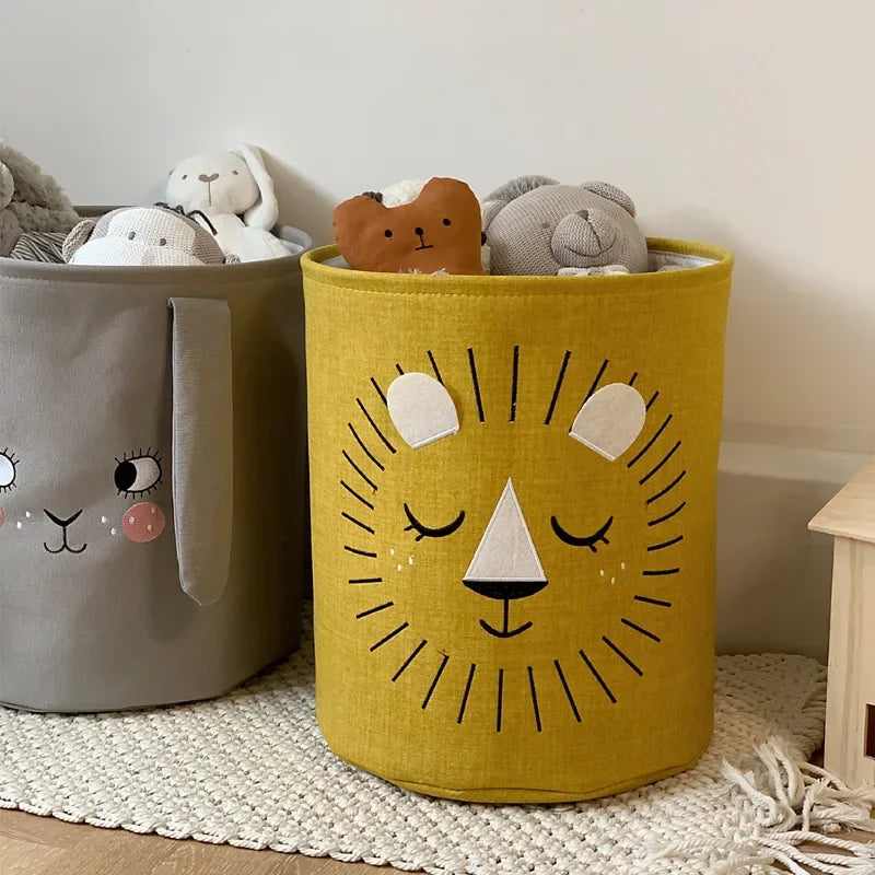 Cesto Dobrável de Lona Infantil Coelho ou Leão